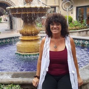 Meet your Posher, Dianna